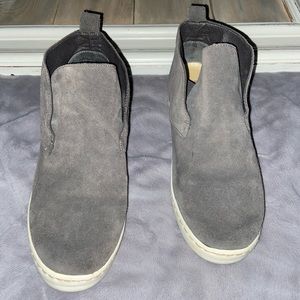 Dolce Vita sneakers size 9.